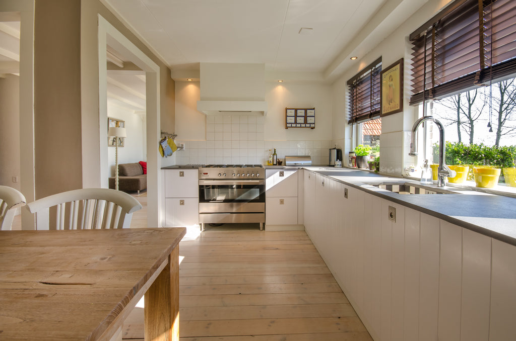 10 Space-Saving Tips for Your Small Kitchen